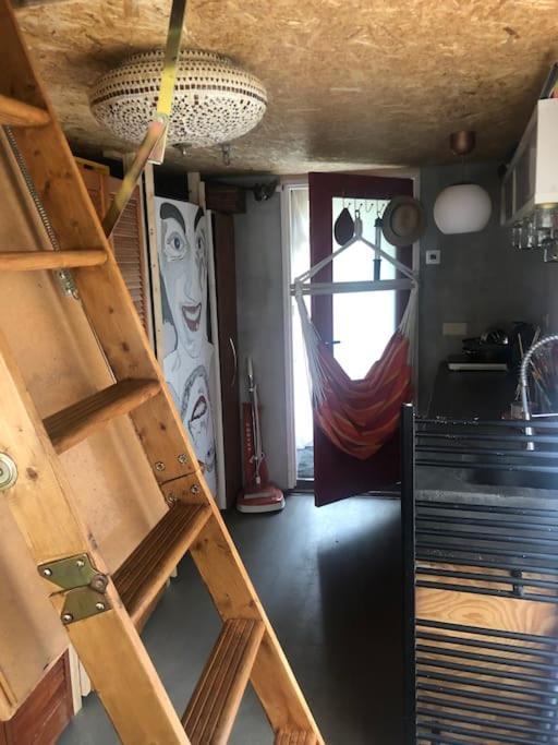 شقة Tiny House For 2 With Private Garden أوترخت المظهر الخارجي الصورة